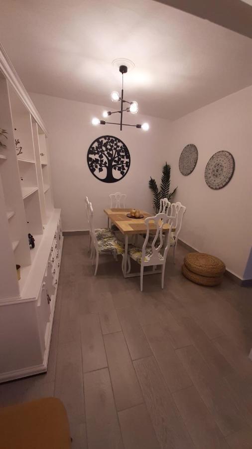 Abumahouse Villa Los Llanos De Aridane Bagian luar foto